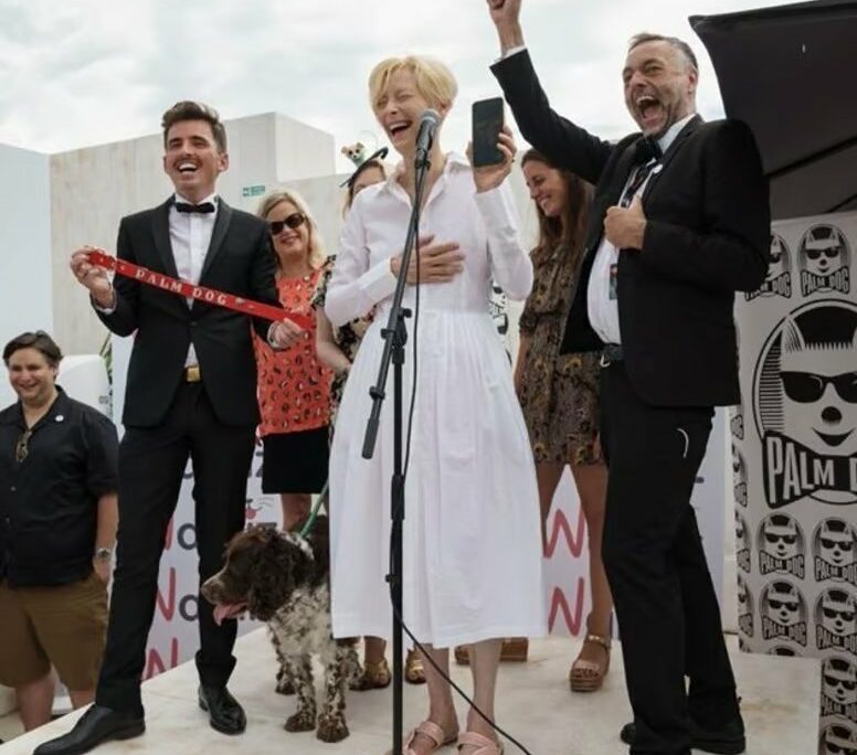 Cannes 2021 : les Springer Spaniel de Tilda Swinton remportent la Palm Dog Wamiz pour The Souvenir II